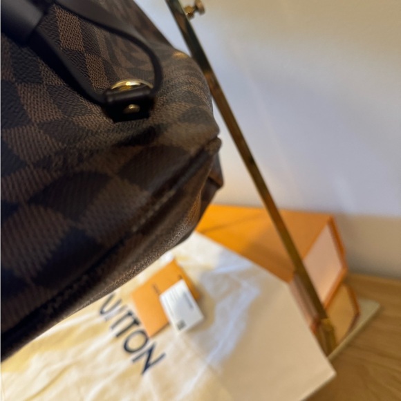 Authentic Louis Vuitton Damier Ebene Neverfull MM - Picture 3 of 13